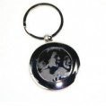 /album/fotogalerij-graveren/keyringwithmirrorinside-jpg/